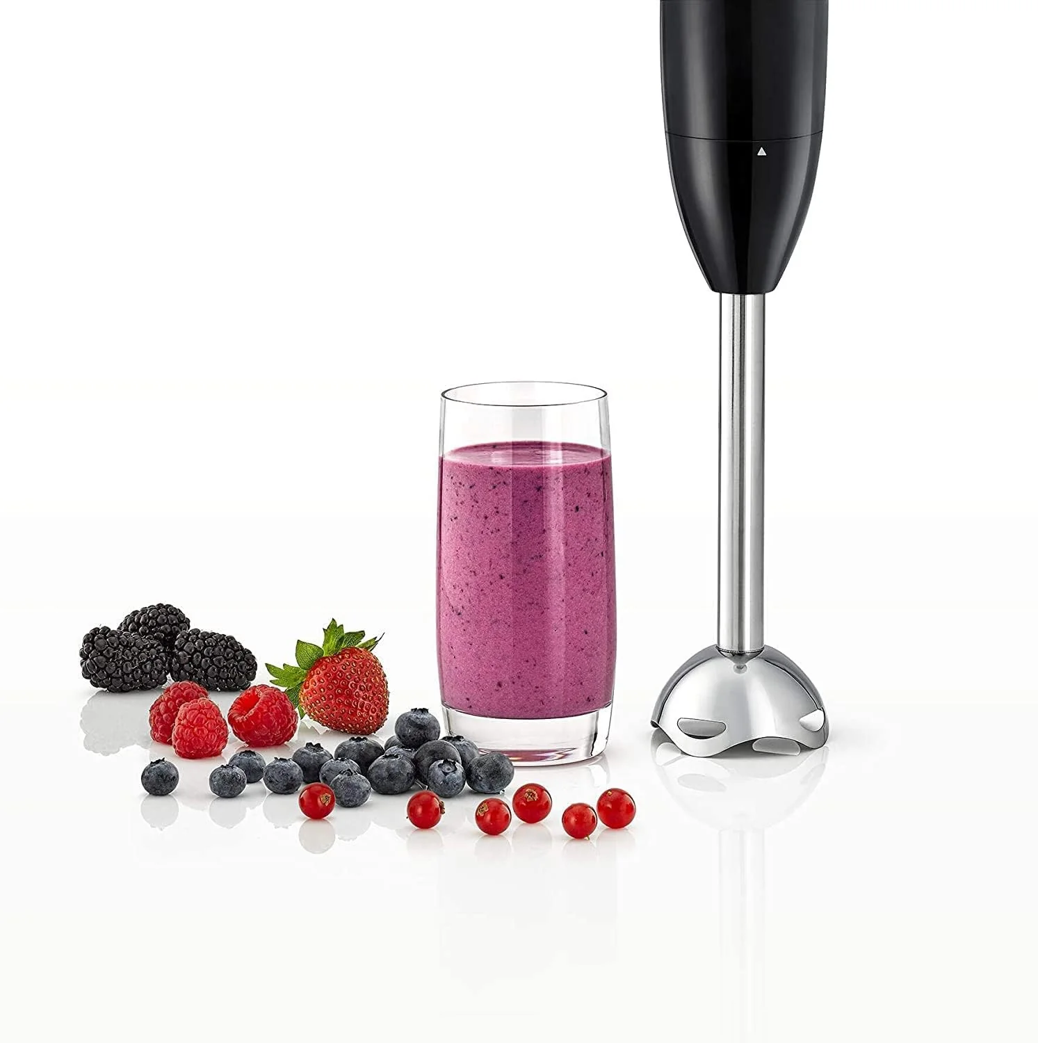 Black + Decker Hand Blender, 600ml Chopping Bowl, 2 Speeds, 3-in-1 Functionality for Blending, Chopping and Whisking, Black, HB600-B5 - Image 7