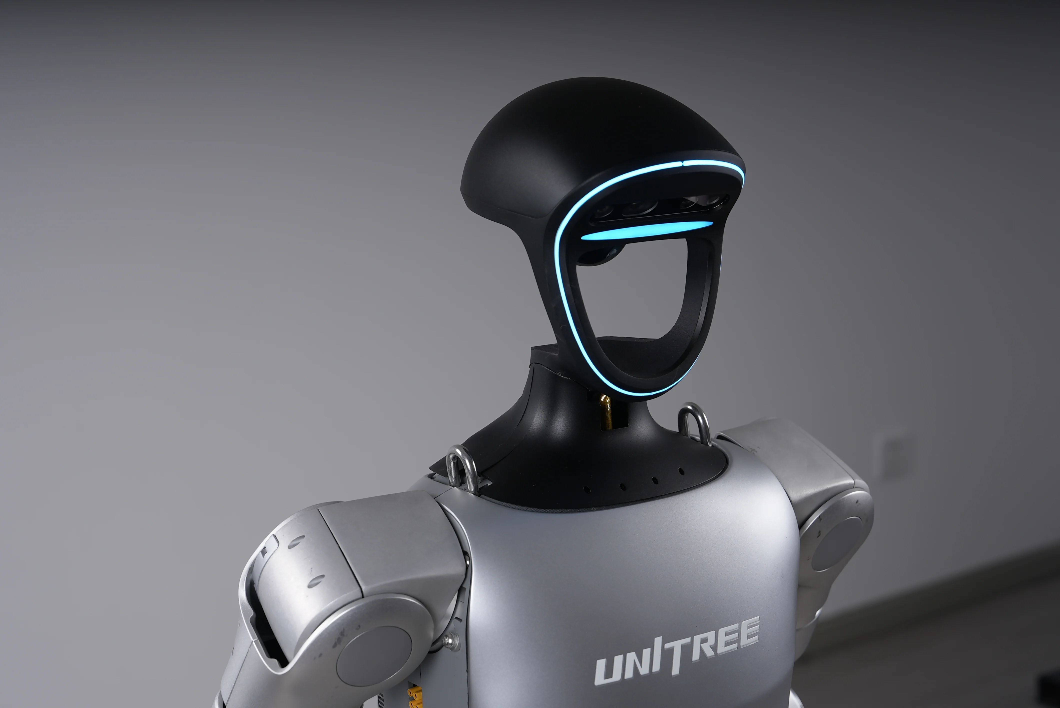 Unitree G1 Humanoid Robot Basic – AI Bionic Companion Robot - Image 13